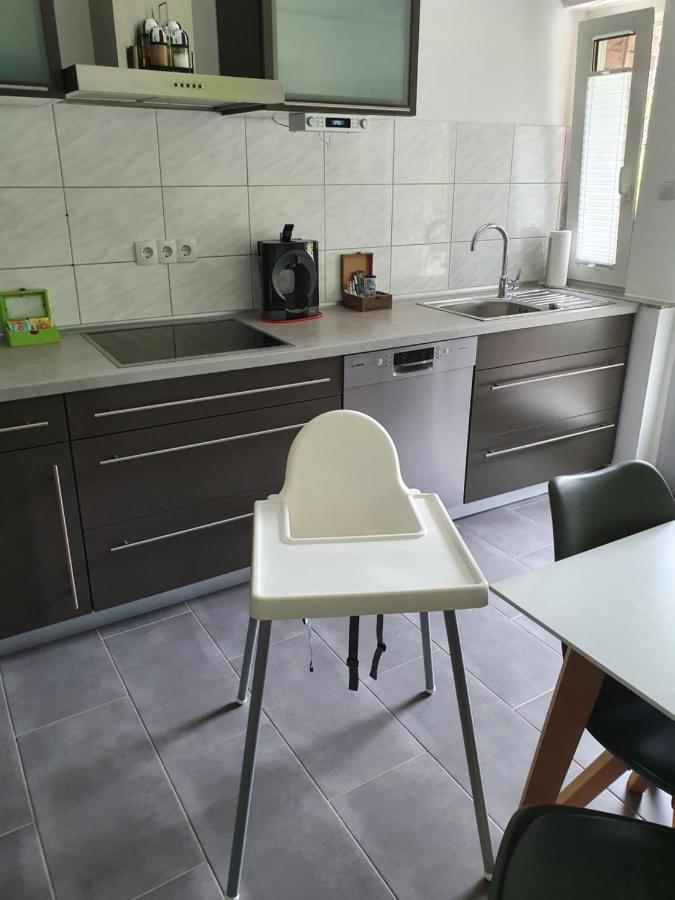 Ferienwohnung Saturn Mülheim an der Ruhr Eksteriør billede